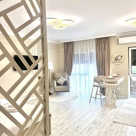 Mok 1 Apartment *